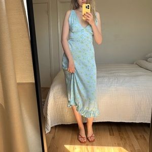 Faithful The Brand Emily Elegant Satin Midi dress, Floral, S, M